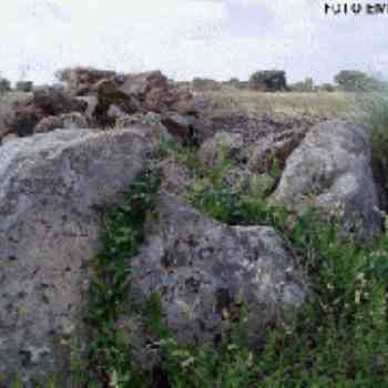 Click para ampliar. Pulsa en el nombre para ver la ficha. Badajoz - Dolmen El Revellado II